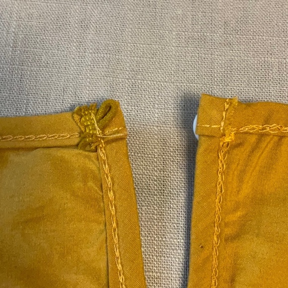 SHEIN Gold Boxy Sleeveless Tank Top - Picture 6 of 8